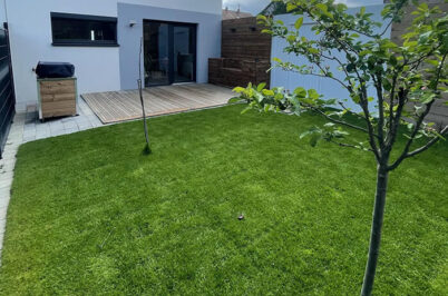 Maison ossature bois extérieur jardin Clever'hom